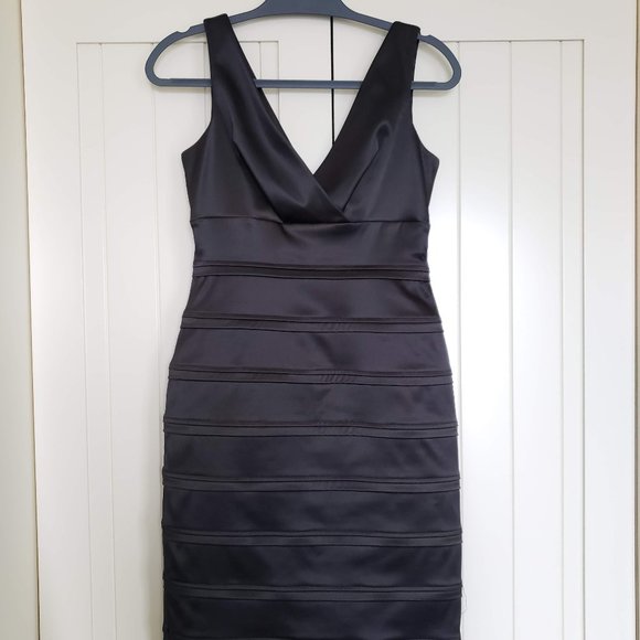 Silky Calvin Klein LBD - Picture 1 of 6